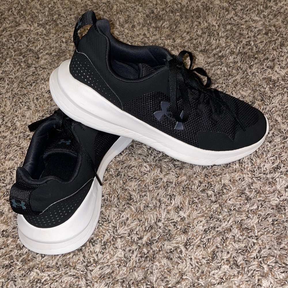 Women’s Under Armour Tennis Shoes